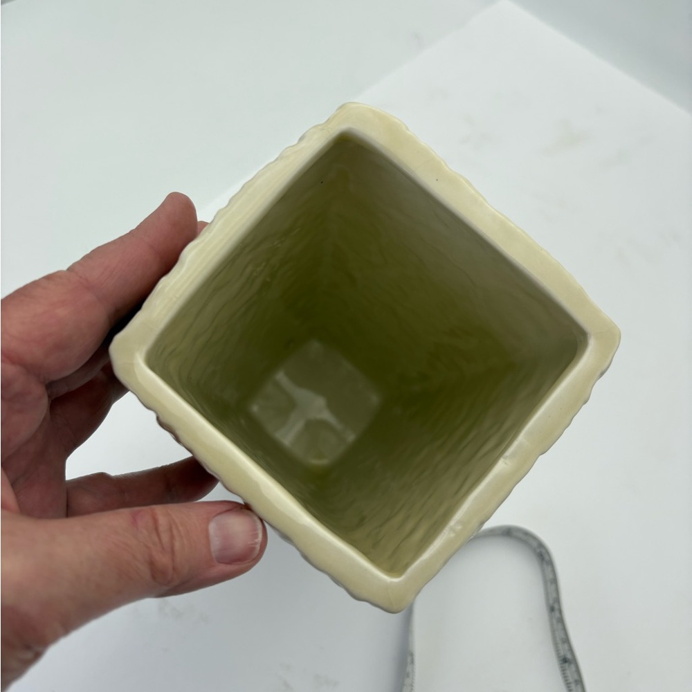 Tall Cream Flower-Embossed Planter or Vase -Heavy - Picture 14 of 14